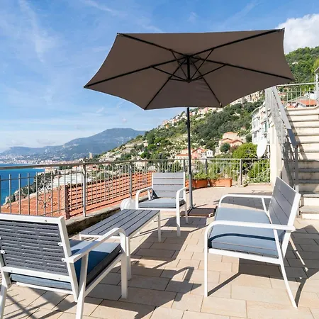 Casa Grimaldi - Terrace & Sea View דירה *
