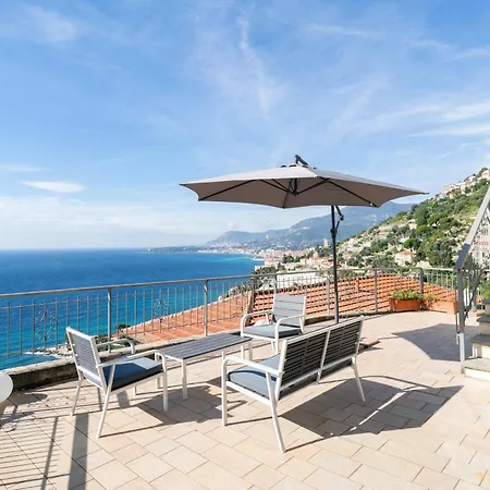 Casa Grimaldi - Terrace & Sea View Apartment *