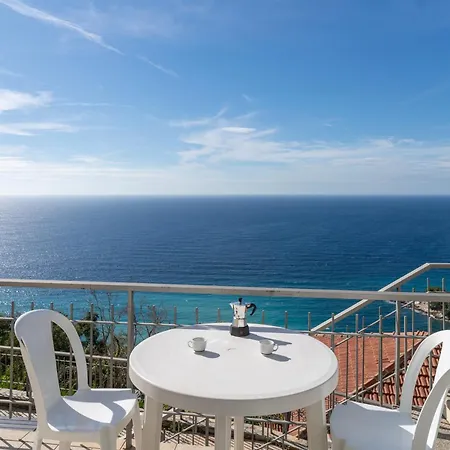 아파트 Casa Grimaldi - Terrace & Sea View 벤티밀리아